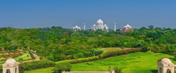 Private Guided Taj Mahal Sunrise And Agra Fort Tour (India)