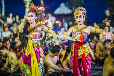 Traditional Bali Dance Performance